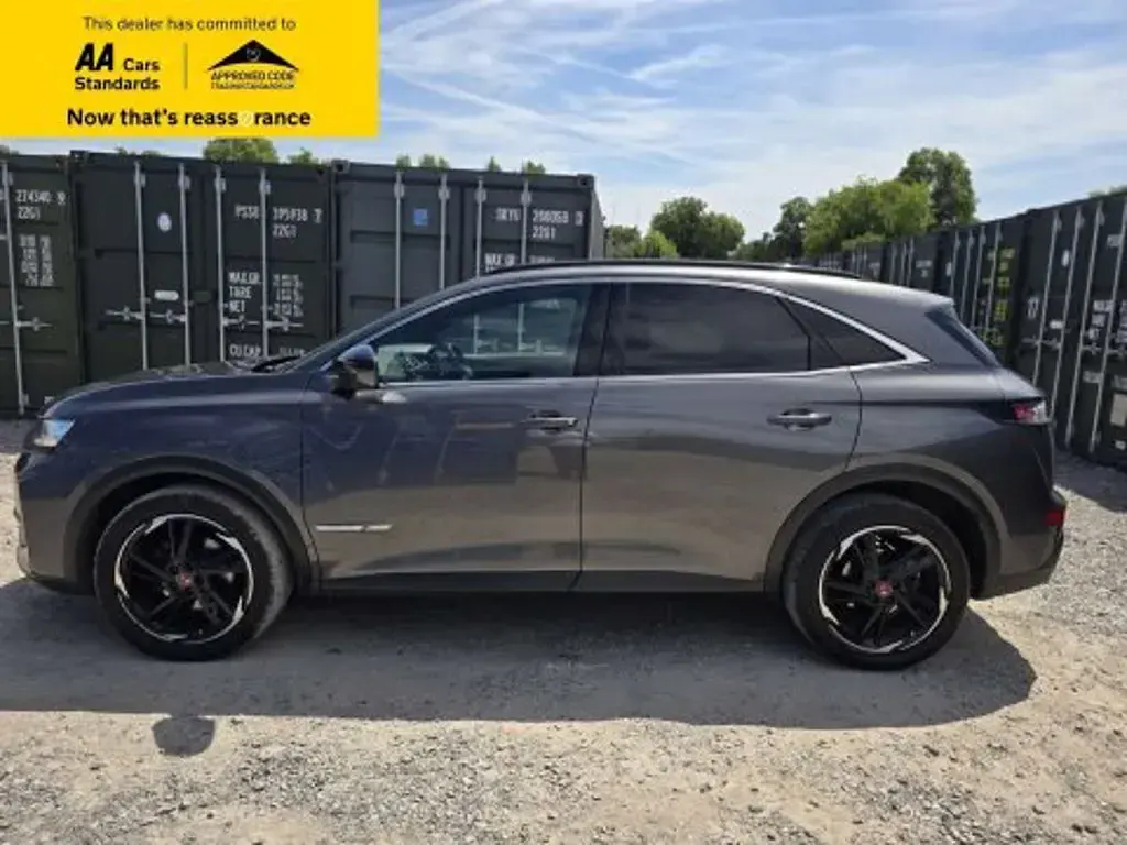 Used DS Automobiles DS7 Crossback Performance Line Plus 180 HP (132 kW) 2022 Grey SUV