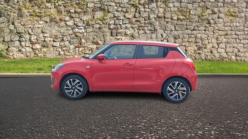 Used Suzuki Swift SZ-L 83 HP (61 kW) 2023 Red Hatchback
