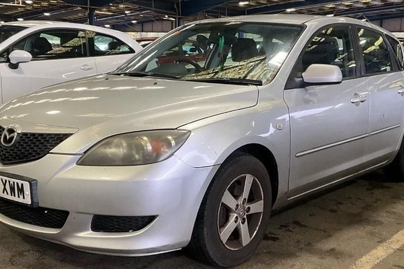 Silver Used 2006 Mazda 3 Hatchback | £1,499 (Fair price) - Image 1/1