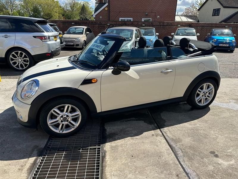 Usado Mini ONE 98 CV (72 kW) 2011 Blanco Utilitario