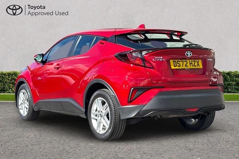 Used Toyota C-HR 122 HP (89 kW) 2023 Scarlet flare SUV