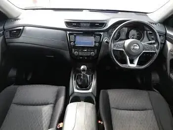 Used Nissan X-Trail N-Connecta 130 HP (95 kW) 2018 Green SUV