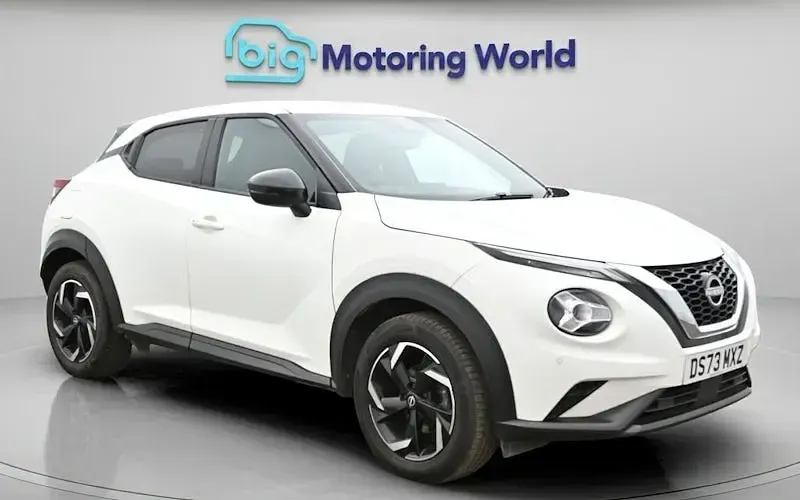 Używany Nissan Juke N-Connecta 114 KM (83 kW) 2023 SUV