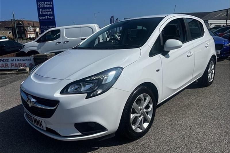 White Used 2018 Vauxhall Corsa Hatchback | £7,695 (Fair price) - Image 1/4