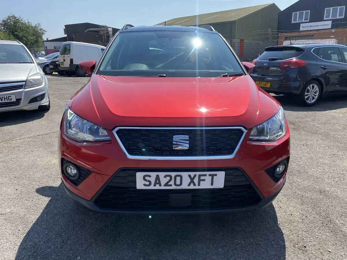 Used Seat Arona SE Technology 95 HP (69 kW) 2020 Red SUV