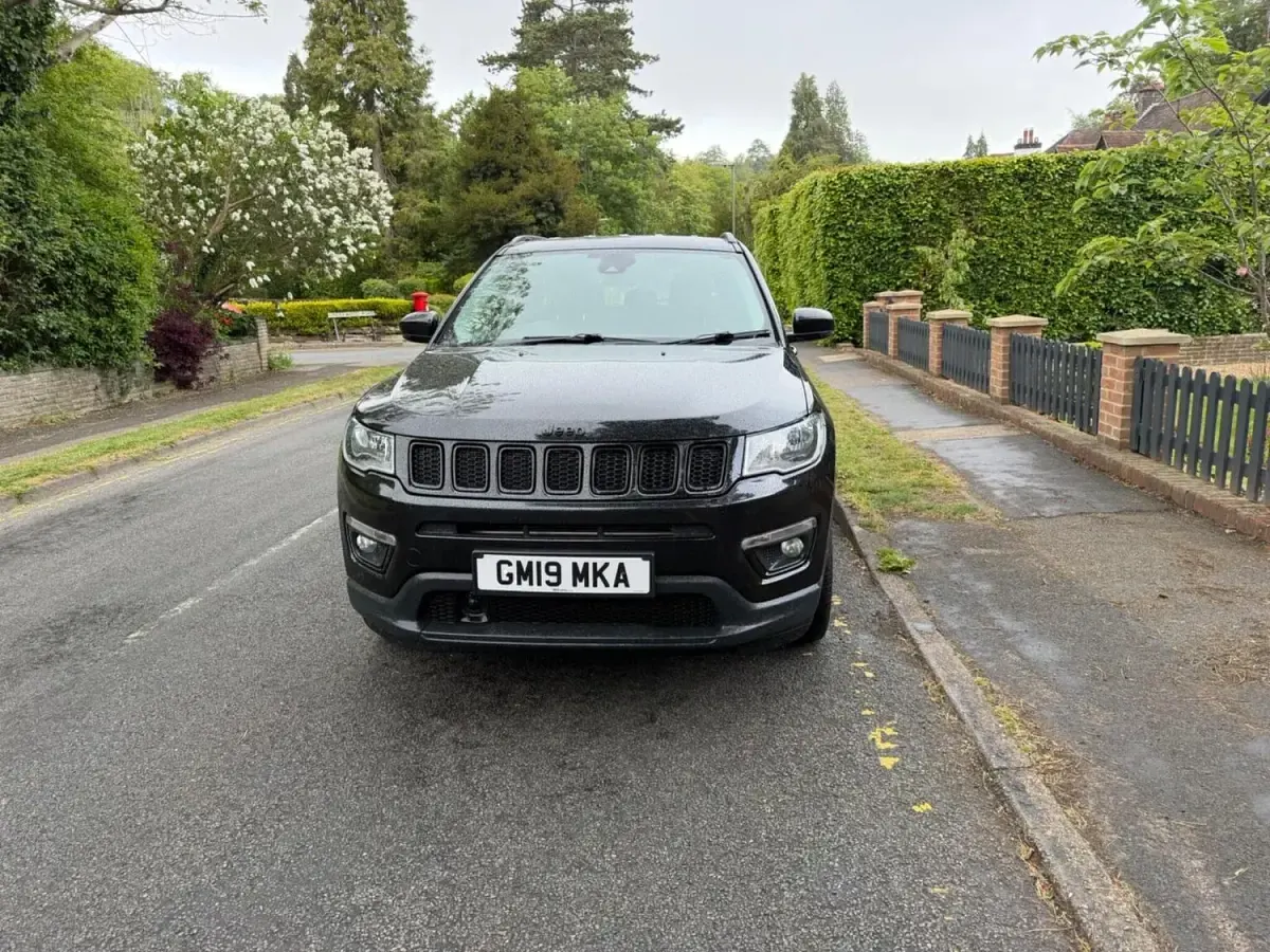Usado Jeep Compass Night Eagle 140 HP (102 kW) 2019 Other SUV