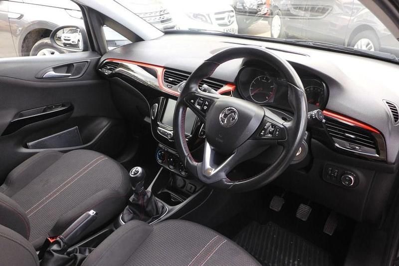 Used Vauxhall Corsa SRi 75 HP (55 kW) 2017 Grey Hatchback