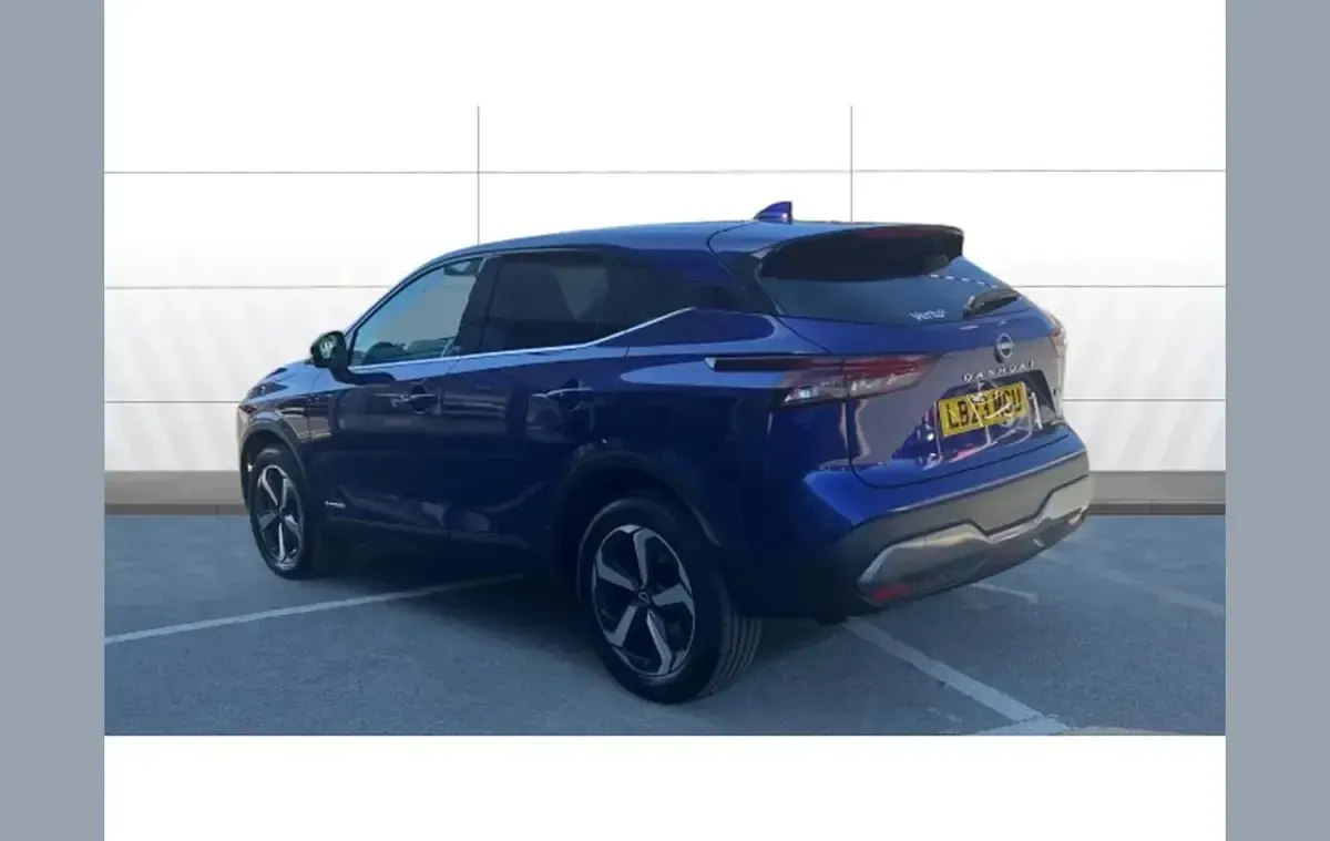 Used Nissan Qashqai N-Connecta 190 HP (139 kW) 2023 Blue SUV
