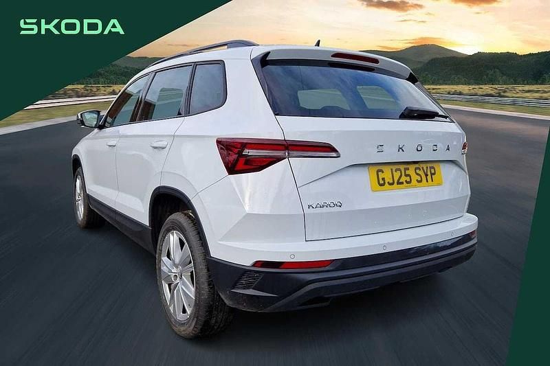 Used Skoda Karoq SE 150 HP (110 kW) 2025 White SUV