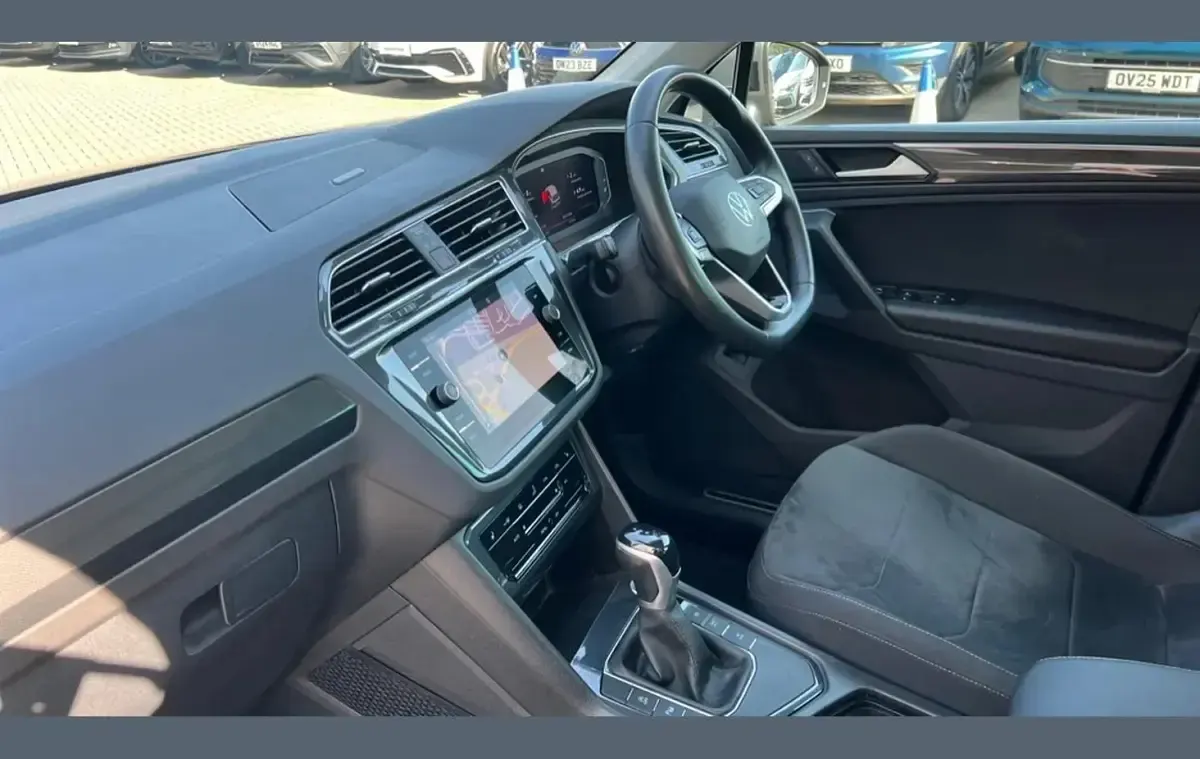 Used VW Tiguan Elegance 147 HP (108 kW) 2023 Grey SUV