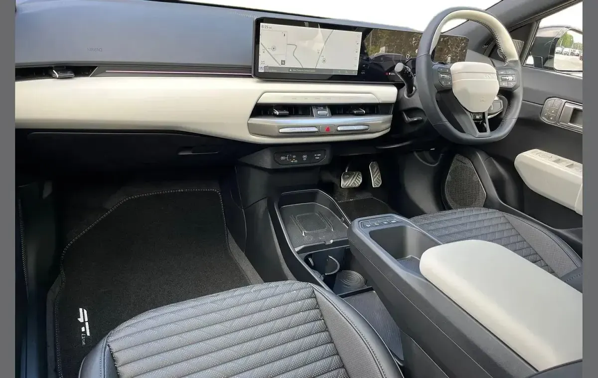 Ny Kia EV4 GT-Line S 150 kW (204 HK) 2026 Svart Halvkombi