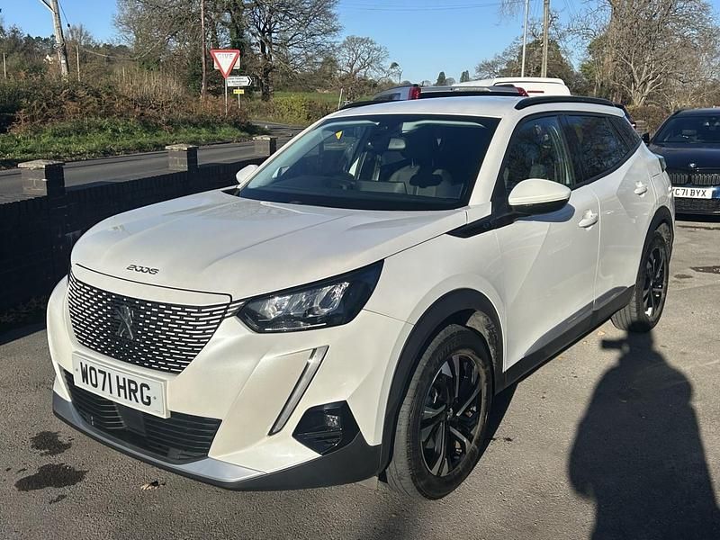 Used Peugeot e-2008 Allure Premium 2021 White SUV