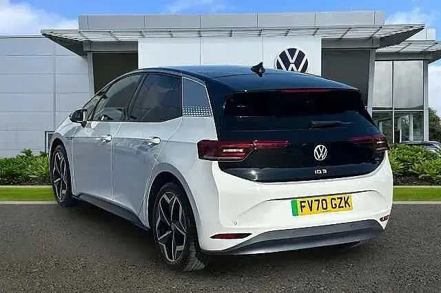 Used VW ID.3 Pro 150 kW (204 HP) 2020 White Hatchback