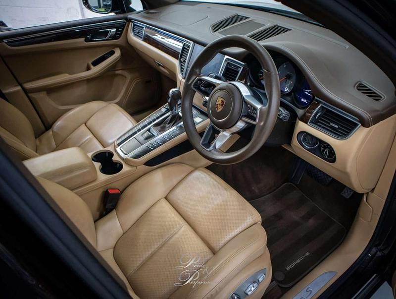 Usado Porsche Macan S 2017 Castanho SUV
