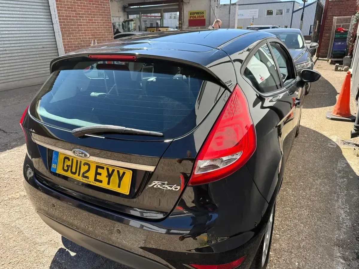 Used Ford Fiesta Zetec 96 HP (70 kW) 2012 Black Hatchback