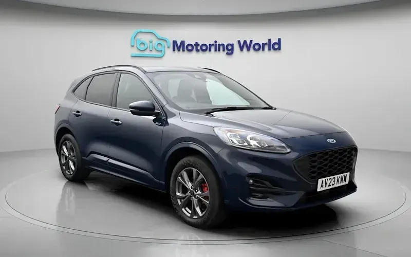Used Ford Kuga ST-Line 225 HP (165 kW) 2023 Blue SUV
