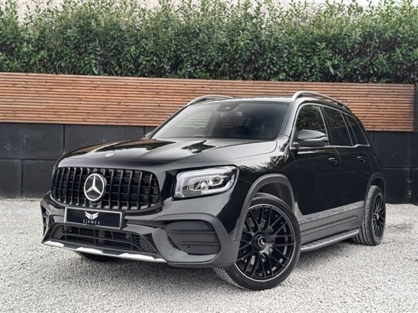 Black Used 2020 Mercedes GLB220 AMG line SUV | £27,750 (Fair price) - Image 1/4