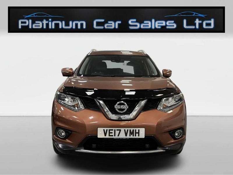 Used Nissan X-Trail Tekna 130 HP (95 kW) 2017 Orange SUV