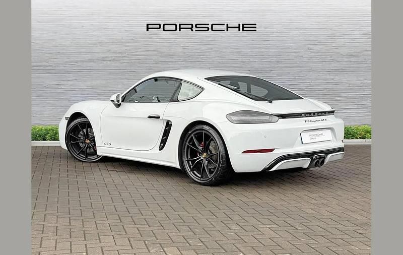 Used Porsche Cayman 360 HP (264 kW) 2018 White Coupe