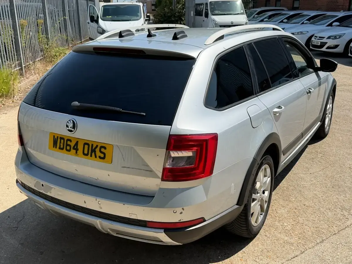 Used Skoda Octavia Scout 4x4 2015 Silver Estate