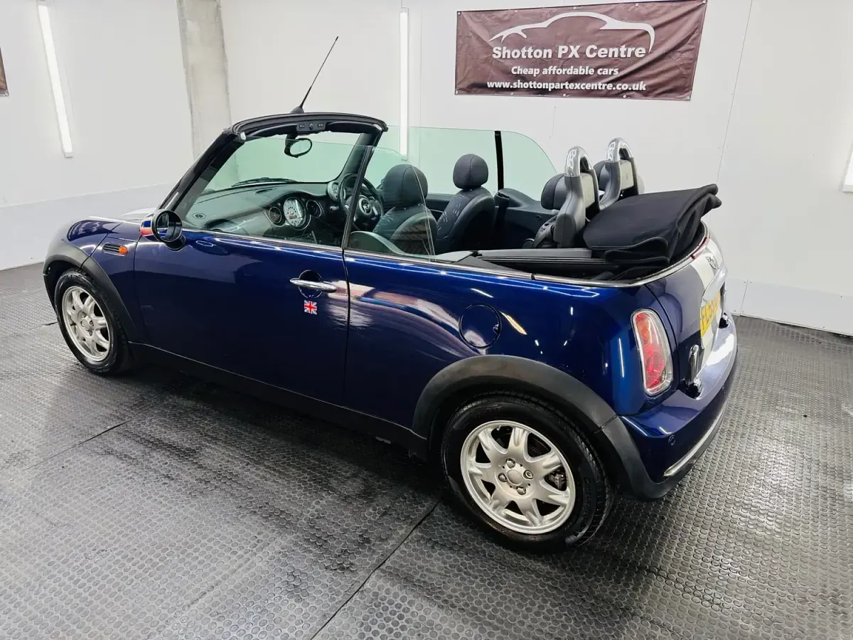 Used Mini ONE 90 HP (66 kW) 2005 Purple Hatchback