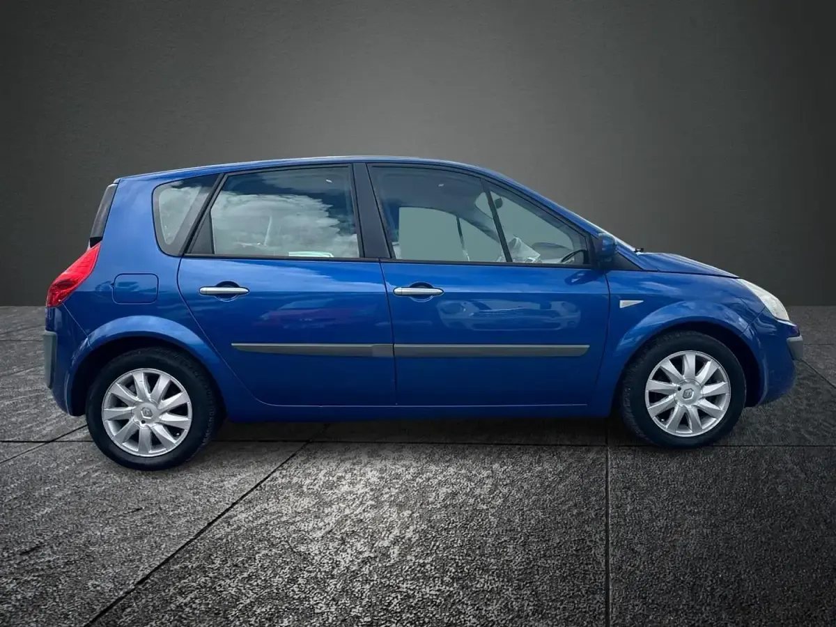 Used Renault Mégane Dynamique 2007 Blue MPV