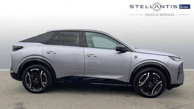 Grey Used 2025 Peugeot e-3008 GT SUV | £24,771 (Fair price) - Image 1/3