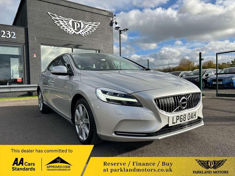 Silver Used 2018 Volvo V40 Inscription Estate | £11,795 (Fair price) - Image 1/4