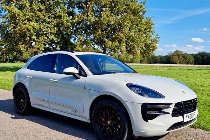 Used 2021 Porsche Macan SUV | £53,500 (Fair price) - Image 1/1
