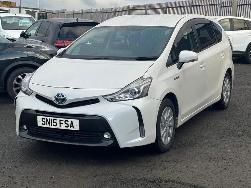 Used Toyota Prius 2015 White MPV
