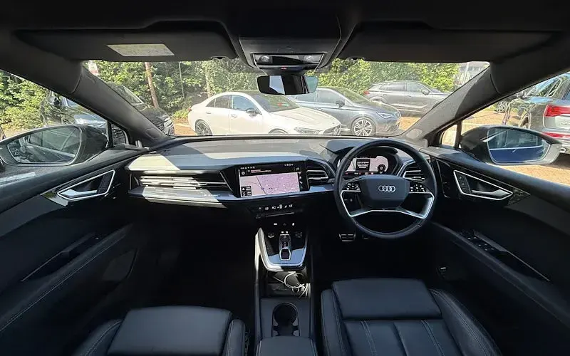 Begagnad Audi Q4 Sportback e-tron S-Line 210 kW (286 HK) 2026 SUV