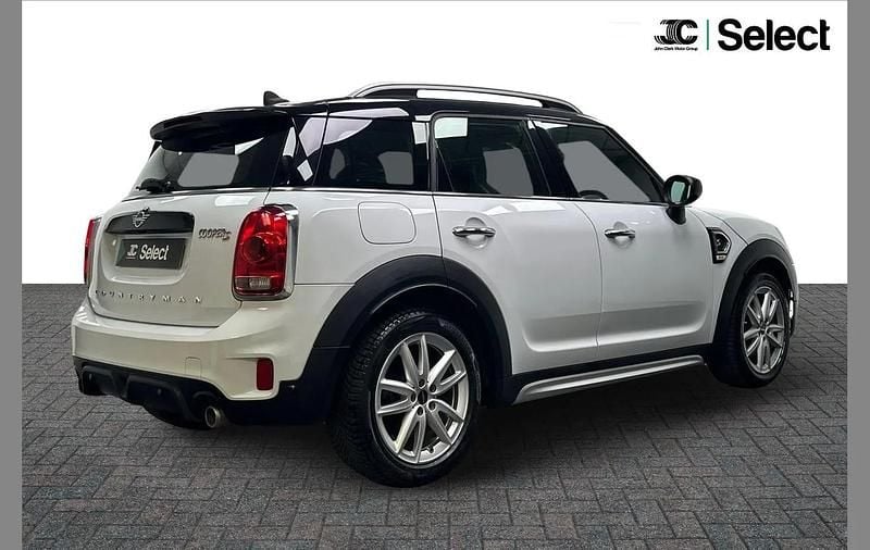 Used Mini Cooper S Countryman Sport 188 HP (138 kW) 2019 White SUV
