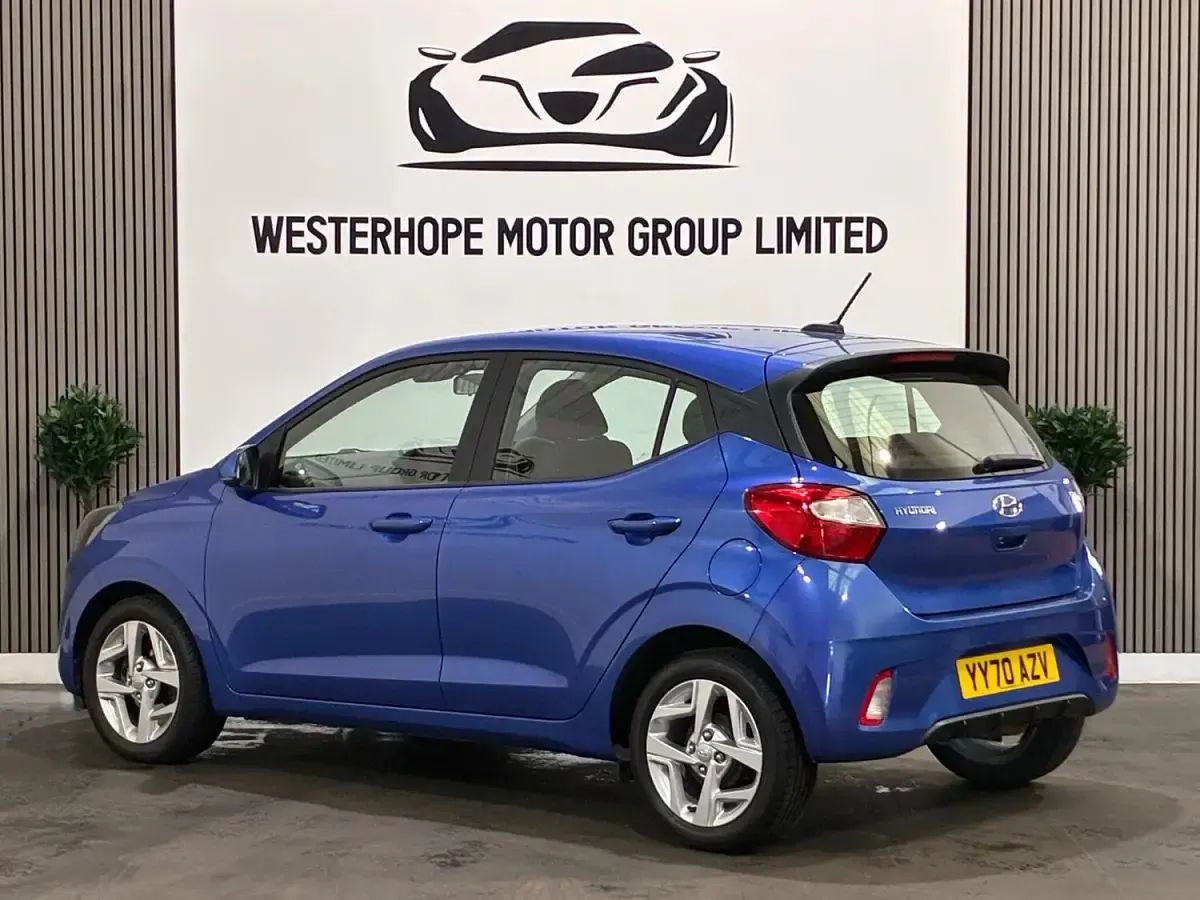 Used Hyundai i10 SE 67 HP (49 kW) 2020 Blue Hatchback