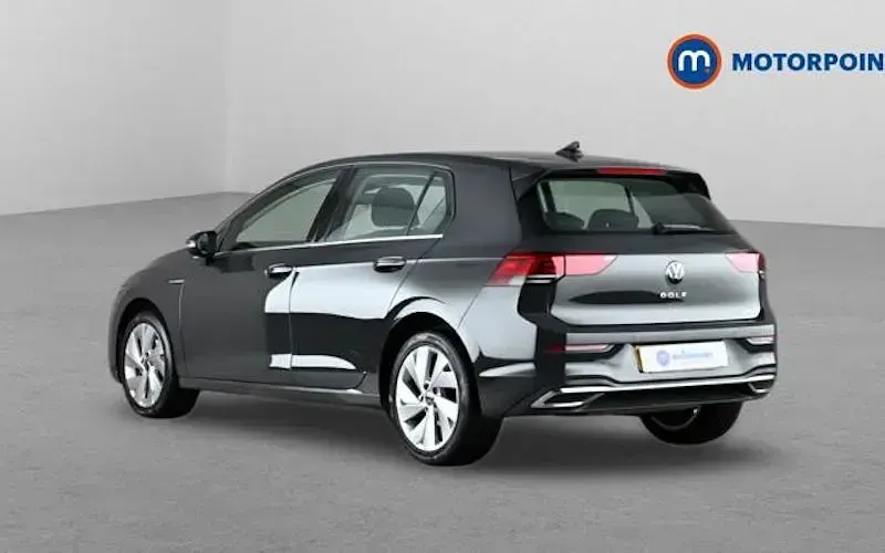 Used VW Golf VIII Style 131 HP (96 kW) 2023 Grey Hatchback