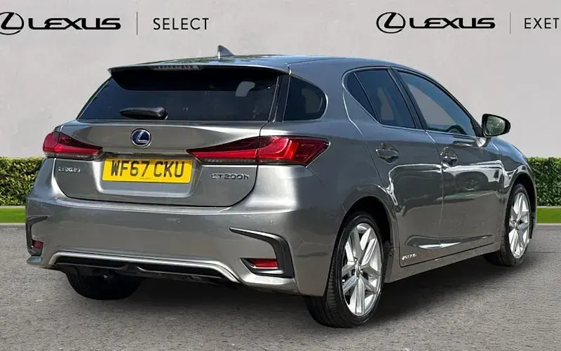 Used Lexus CT200h 136 HP (100 kW) 2018 Hatchback