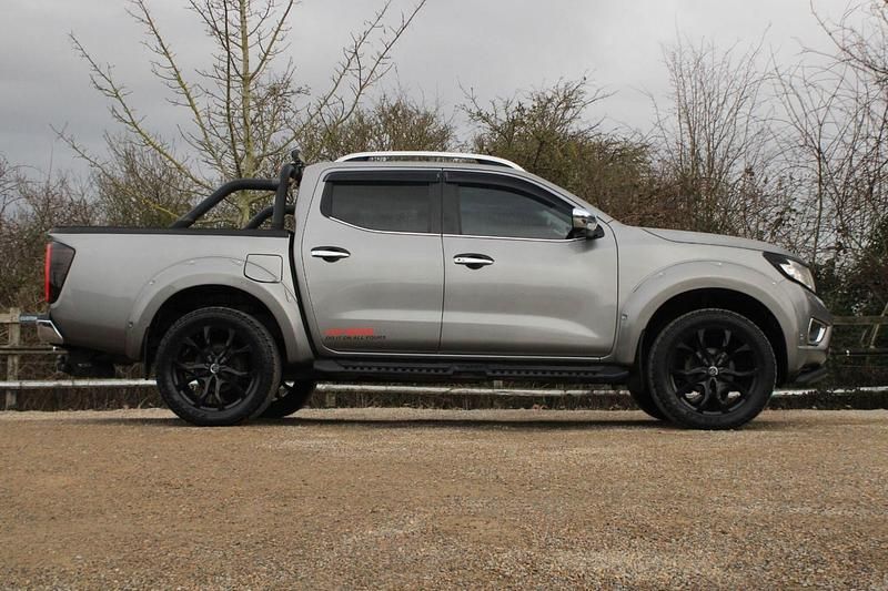 Used Nissan Navara Tekna 2016 Grey Pickup