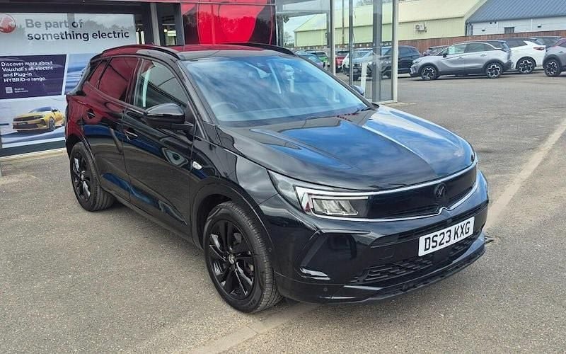 Used Vauxhall Grandland X S 131 HP (96 kW) 2023 SUV