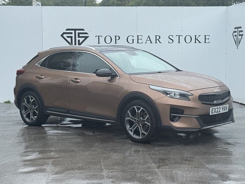 Bronze Used 2022 Kia XCeed 4 SUV | £16,995 (Fair price) - Image 1/4