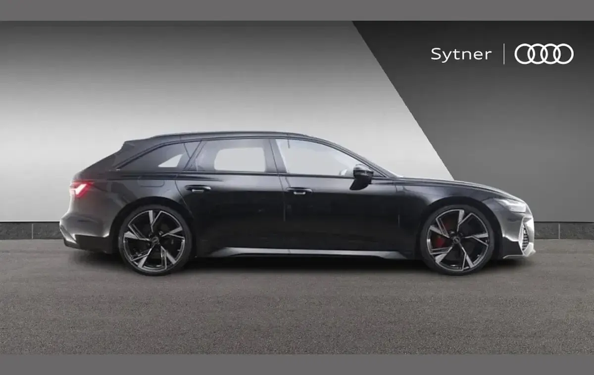 Used Audi RS6 Design 600 HP (441 kW) 2021 Black Estate