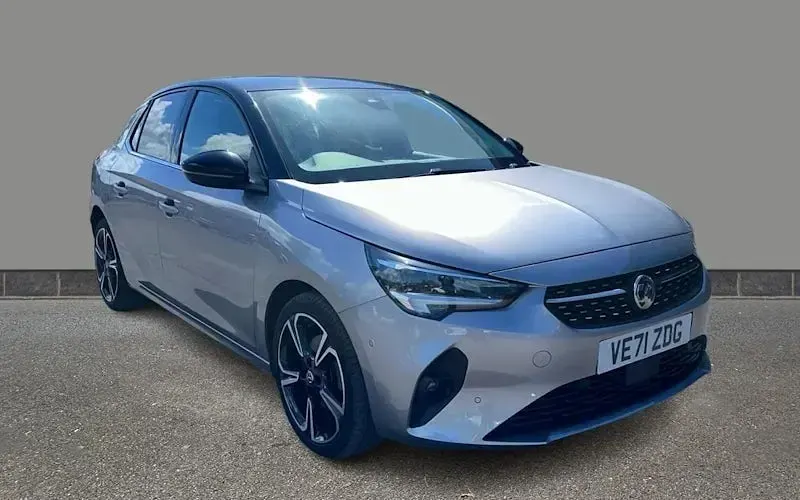 Używany Vauxhall Corsa Edition 101 KM (74 kW) 2022 Hatchback