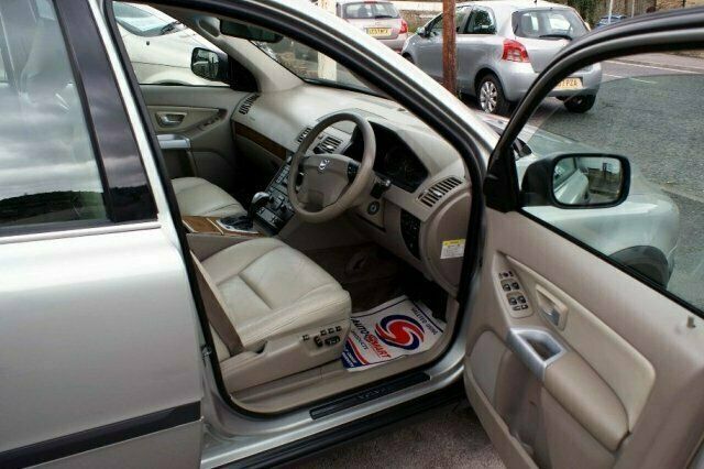 Used Volvo XC90 163 HP (119 kW) 2004 SUV