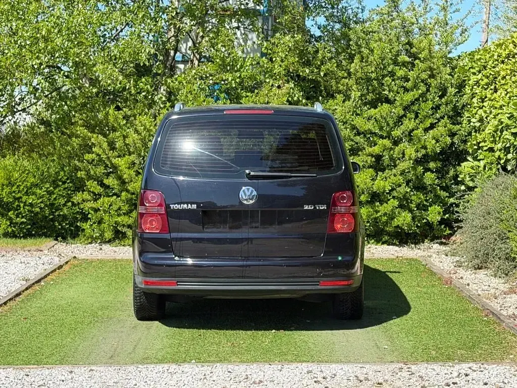 Used VW Touran SE 138 HP (101 kW) 2007 Black MPV