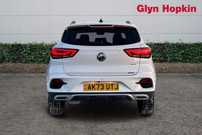 Used MG ZS Exclusive 2023 White Hatchback