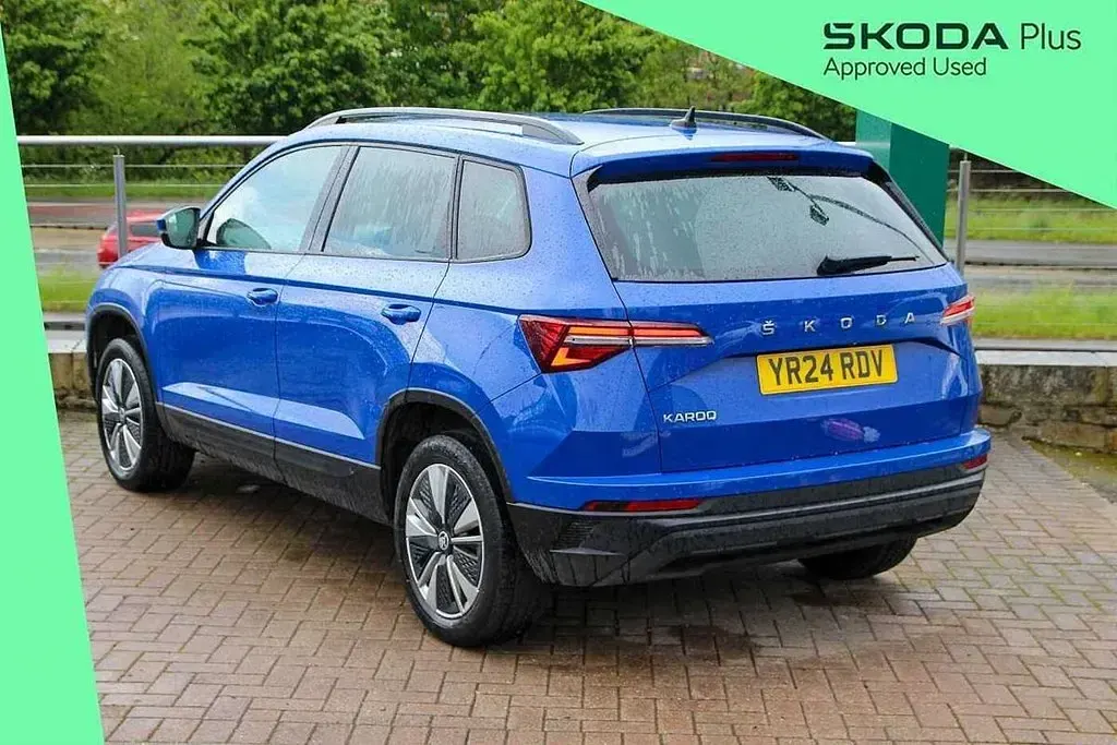 Gebraucht Skoda Karoq SE Drive 108 PS (79 kW) 2024 Blau SUV