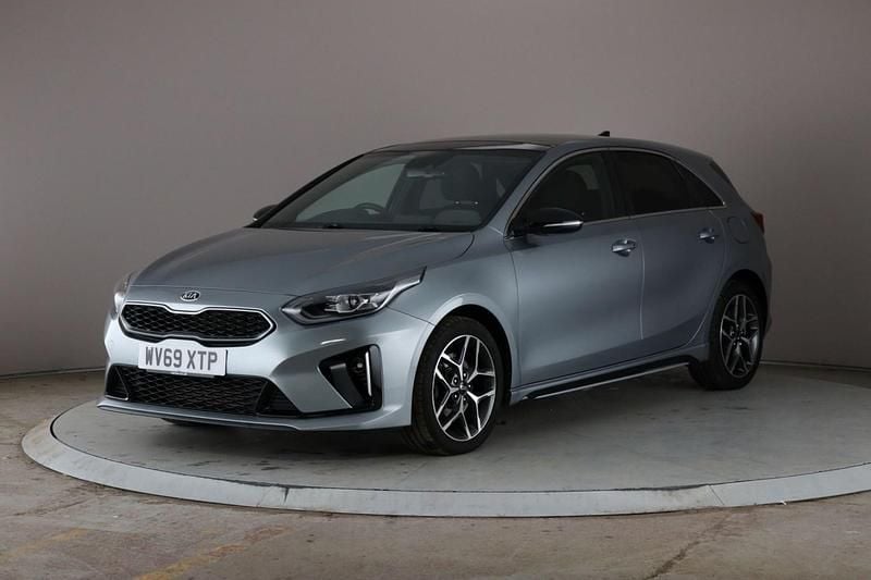 Silver Used 2019 Kia Ceed GT-Line Hatchback | £12,491 (Fair price) - Image 1/2