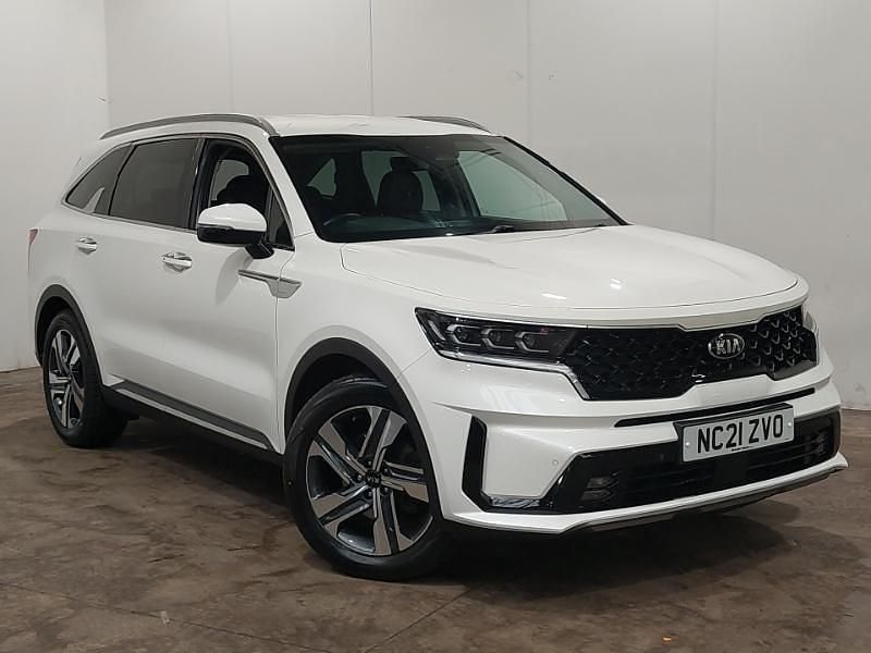 White Used 2021 Kia Sorento 3 SUV | £29,998 (Fair price) - Image 1/4