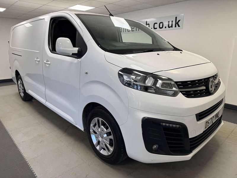 Used Vauxhall Vivaro Sportive 100 HP (73 kW) 2020 White MPV