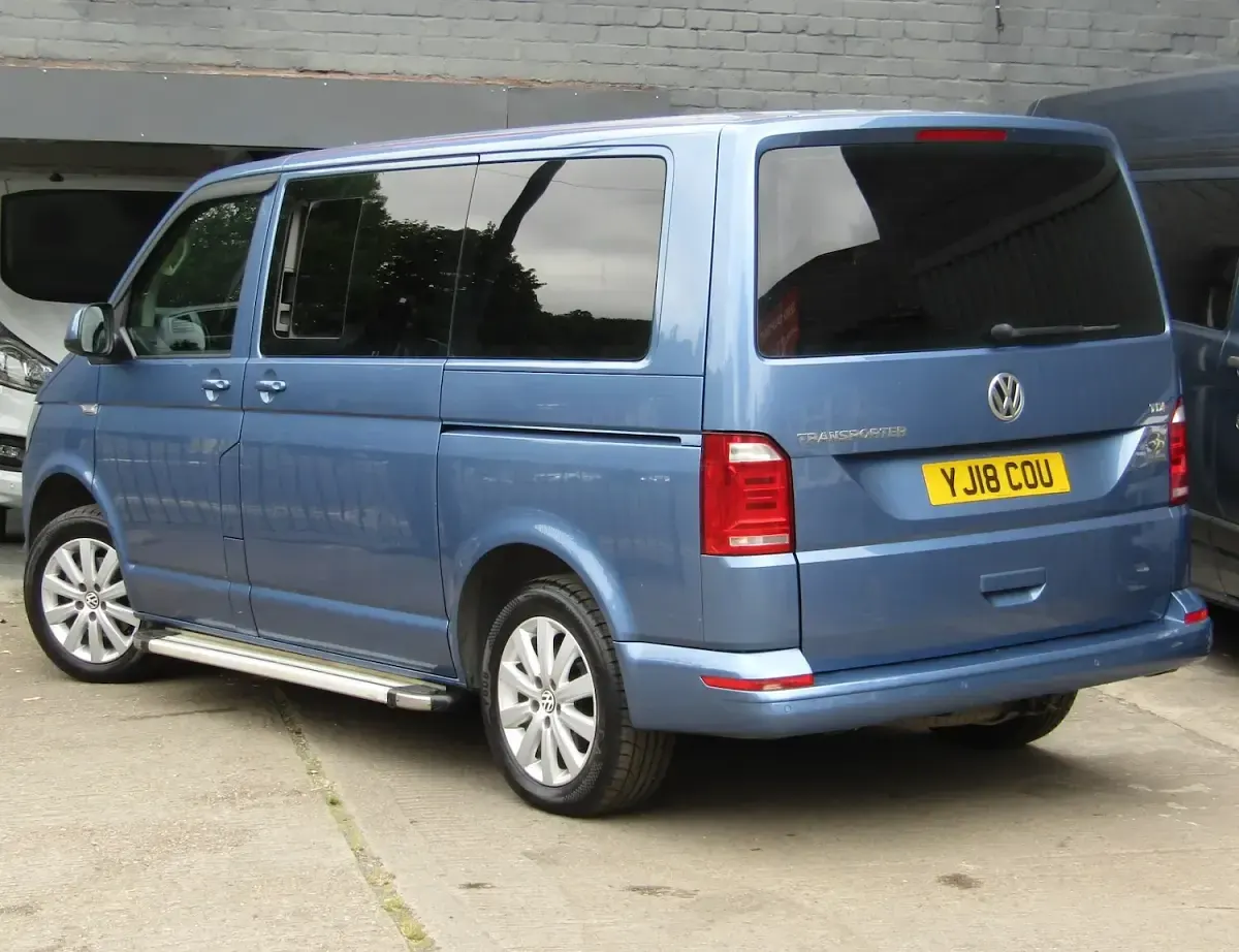 Used VW T6 SE 150 HP (110 kW) 2018 Blue Van