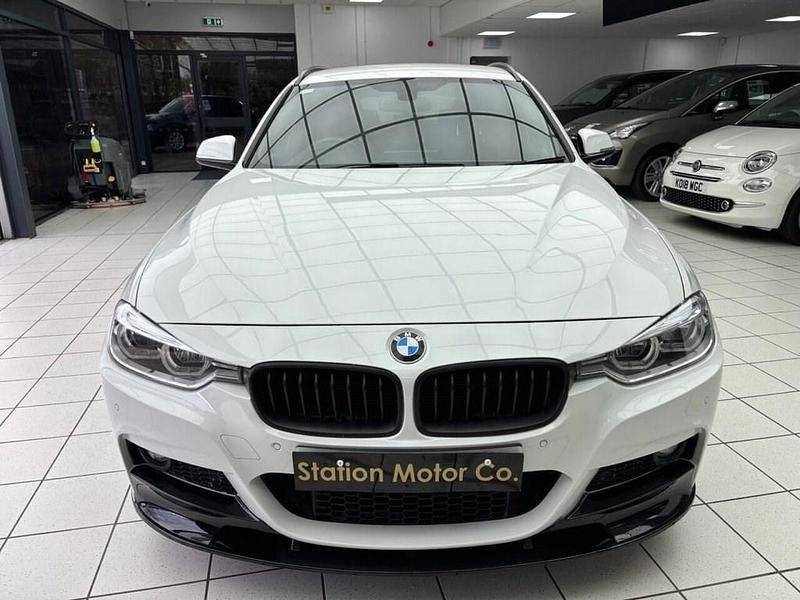 Used BMW 330 M Sport 258 HP (189 kW) 2017 White Estate