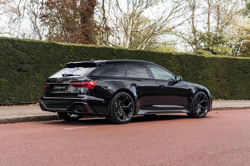 Usado Audi RS6 Advanced 2025 Preto Carrinha